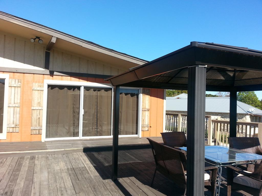 Lodge At Turkey Cove Canyon Lake Exterior photo
