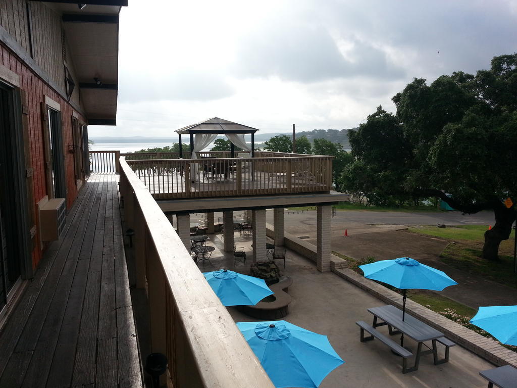 Lodge At Turkey Cove Canyon Lake Exterior photo